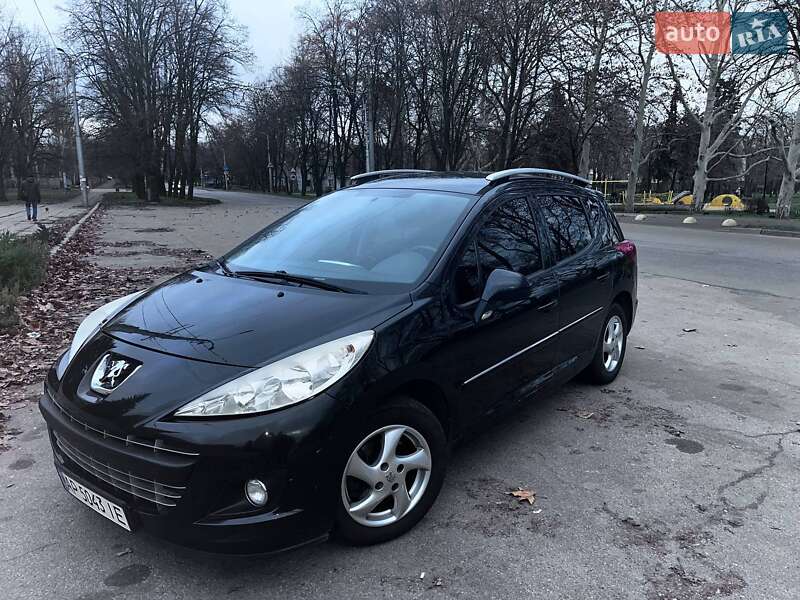 Peugeot 207 2012 Peugeot 207 2012