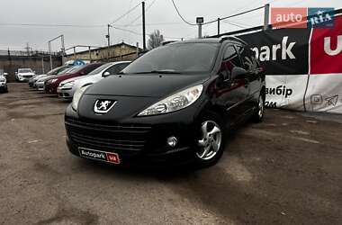 Хэтчбек Peugeot 207 2012 в Запорожье