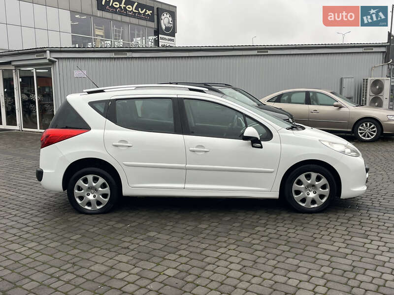 Універсал Peugeot 207 2008 в Мукачевому