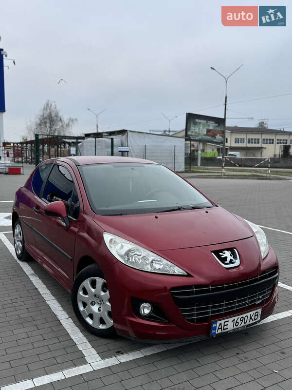 Peugeot 207 2010