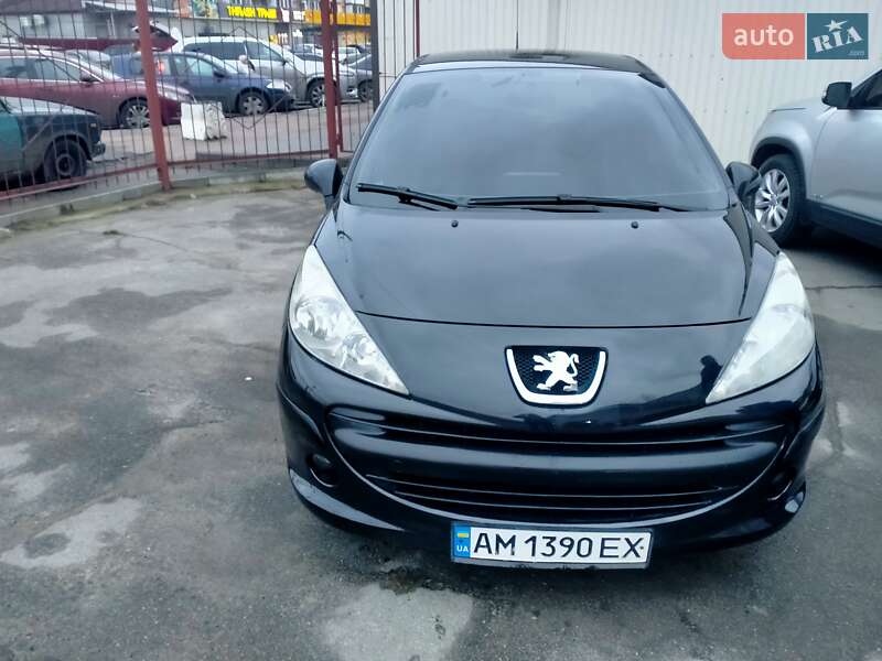 Хэтчбек Peugeot 207 2008 в Житомире фото 3 Хэтчбек Peugeot 207 2008 в Житомире