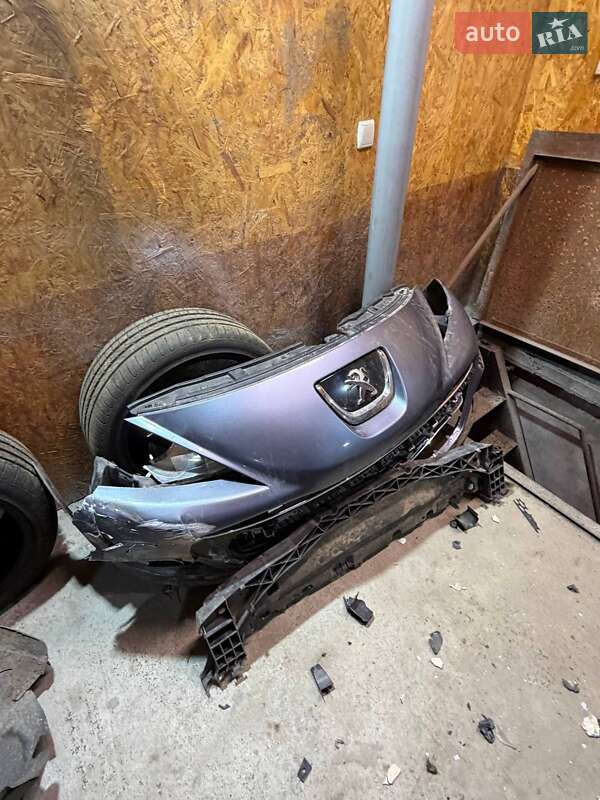 Хетчбек Peugeot 207 2011 в Кропивницькому