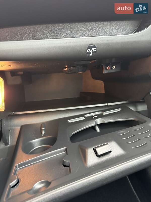 Универсал Peugeot 207 2011 в Луцке