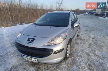 Хетчбек Peugeot 207 2009 в Дубні