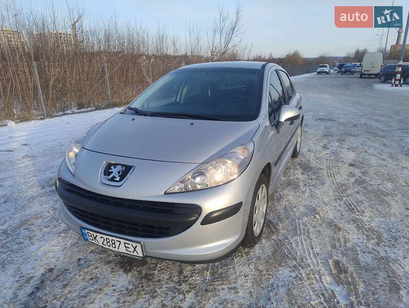 Peugeot 207 2009 Peugeot 207 2009