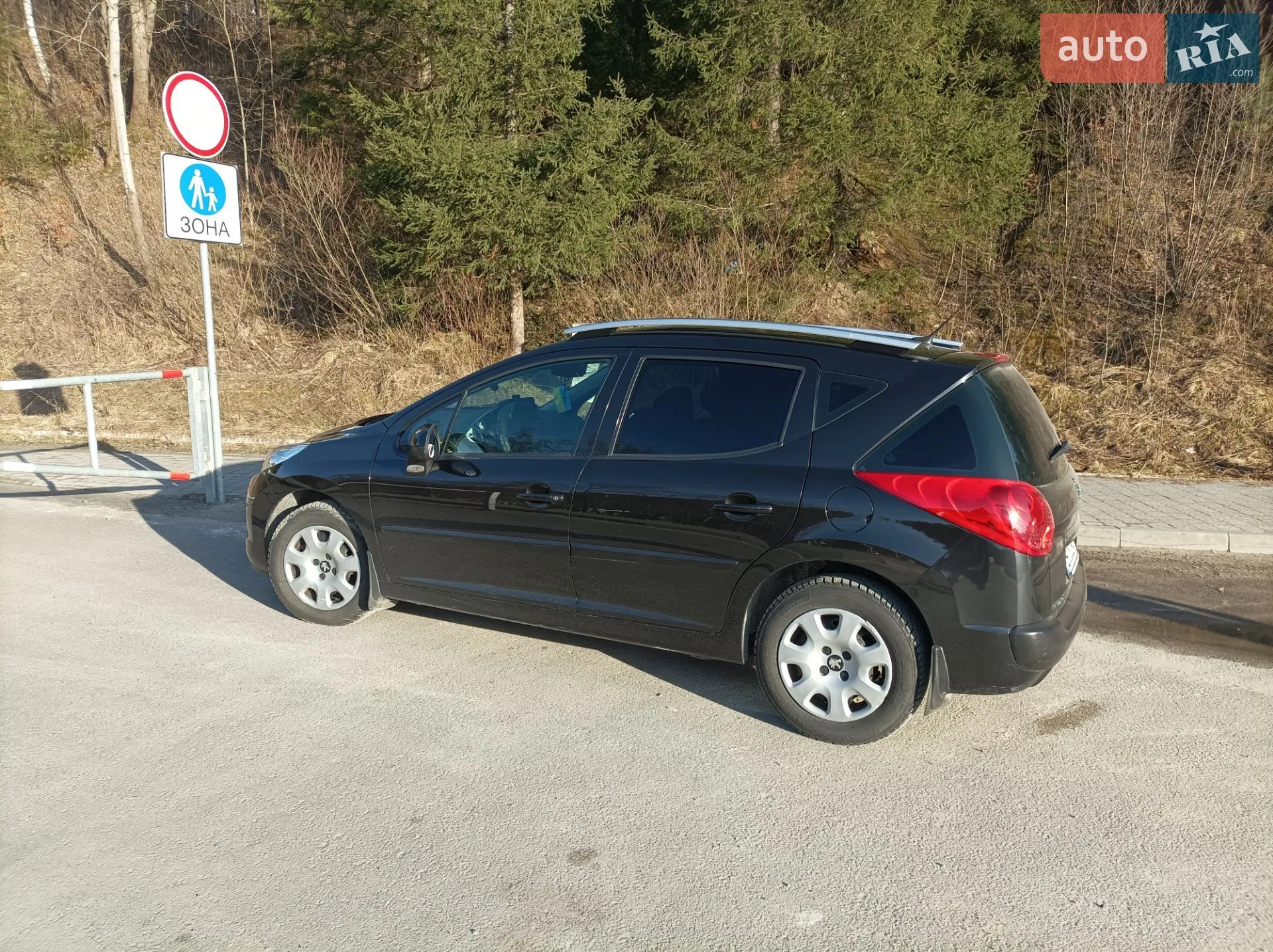 2010 Peugeot 207 - фото 1