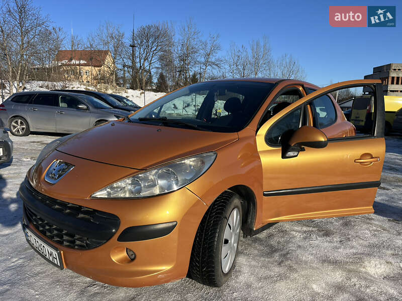 Peugeot 207 2008 Peugeot 207 2008