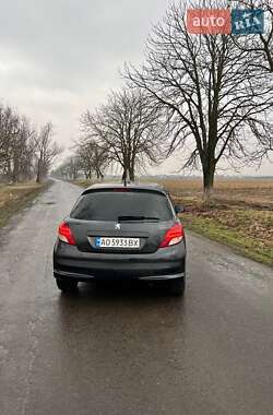 Хетчбек Peugeot 207 2011 в Виноградові