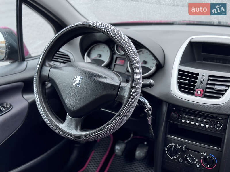 Хэтчбек Peugeot 207 2006 в Хмельницком фото 6 Хэтчбек Peugeot 207 2006 в Хмельницком