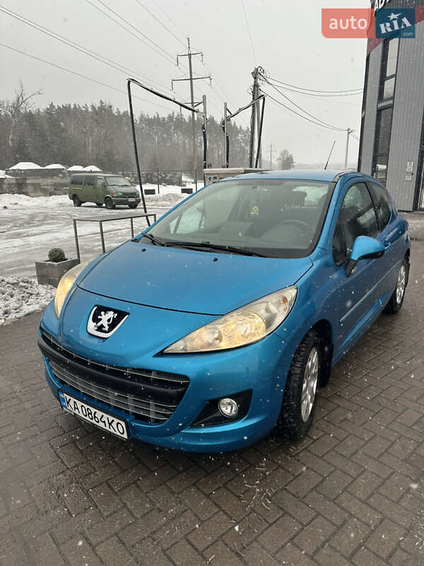 Peugeot 207 2011 Peugeot 207 2011