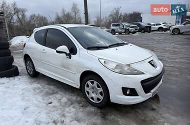 Хетчбек Peugeot 207 2011 в Києві