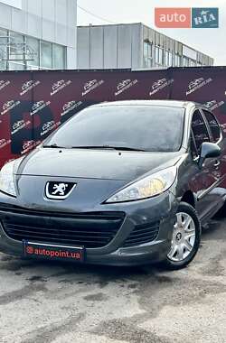 Хетчбек Peugeot 207 2010 в Сумах