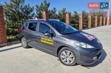 Универсал Peugeot 207 2008 в Черноморске