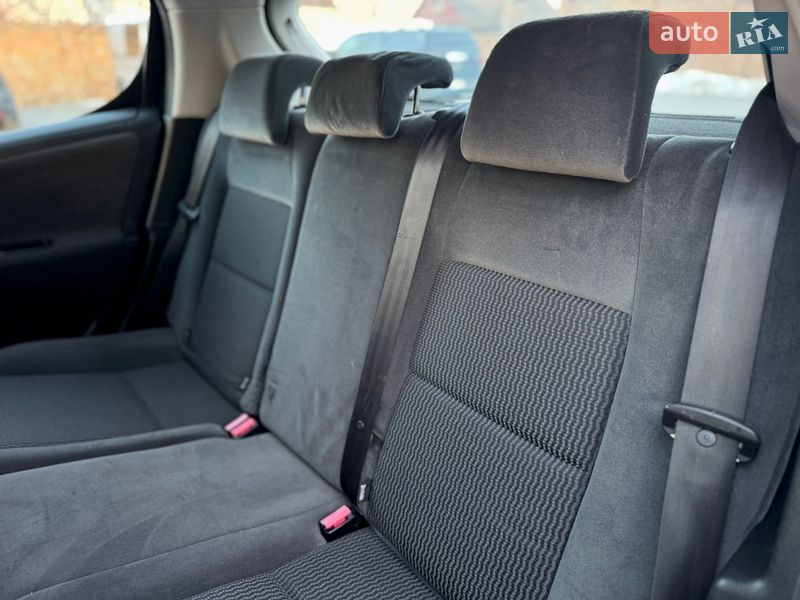 Хетчбек Peugeot 207 2006 в Рівному