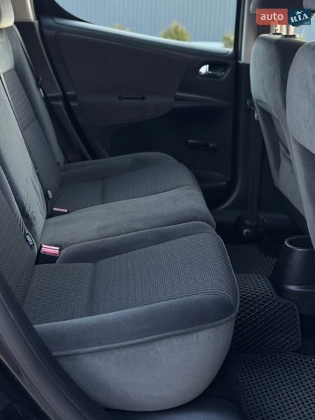 Хетчбек Peugeot 207 2006 в Рівному