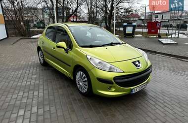 Хэтчбек Peugeot 207 2007 в Харькове