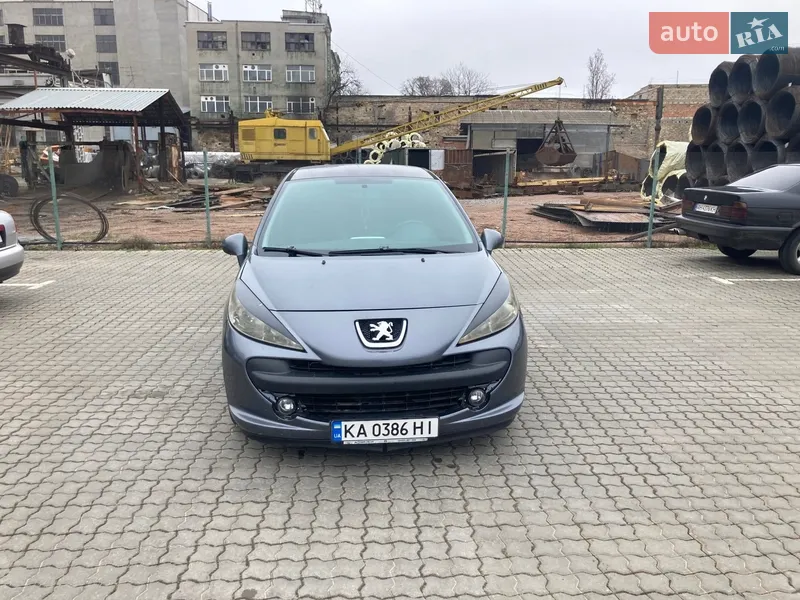 Peugeot 207