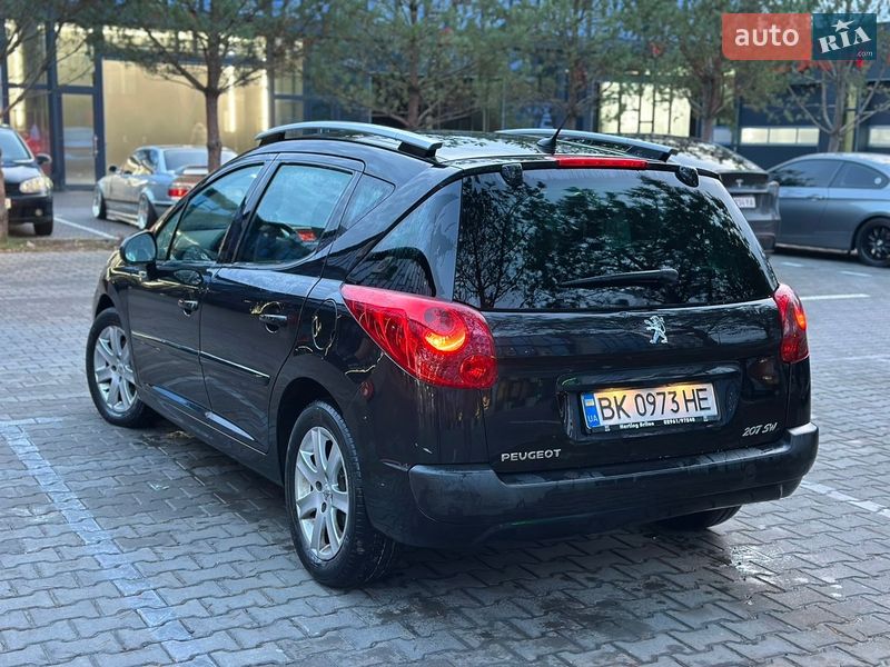 Универсал Peugeot 207 2009 в Ровно