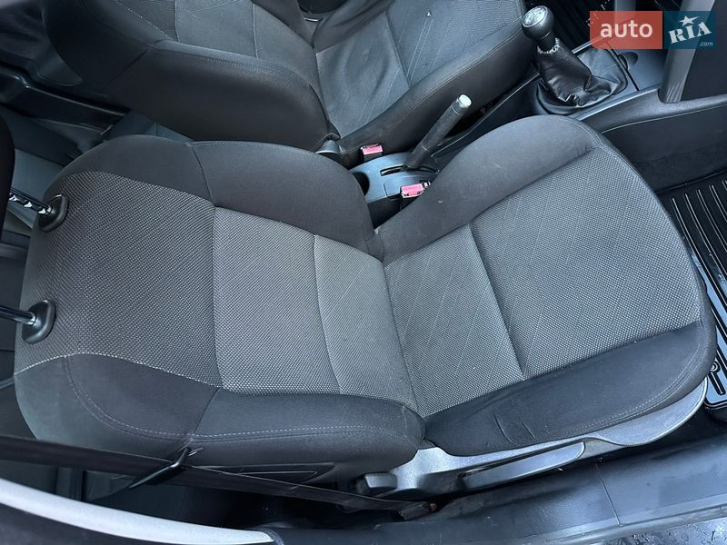 Универсал Peugeot 207 2009 в Ровно