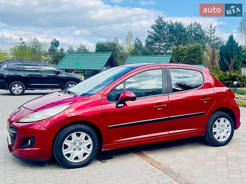 Peugeot 207 2010