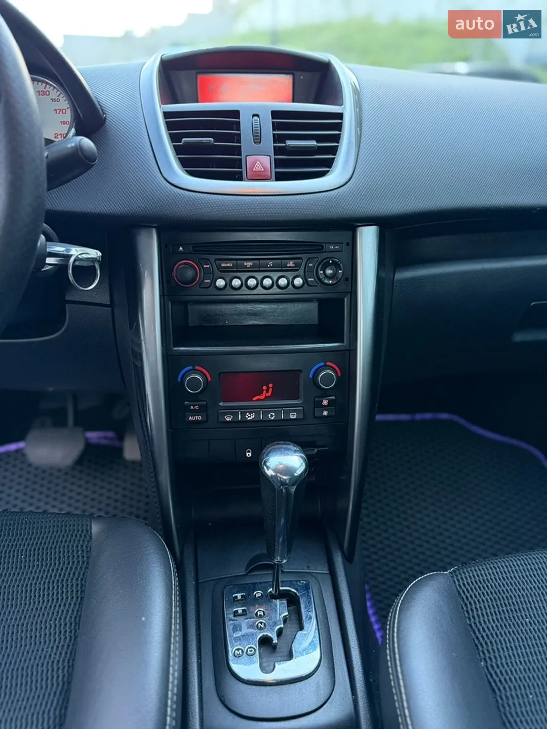 2011 Peugeot 207 - мініатюра 11