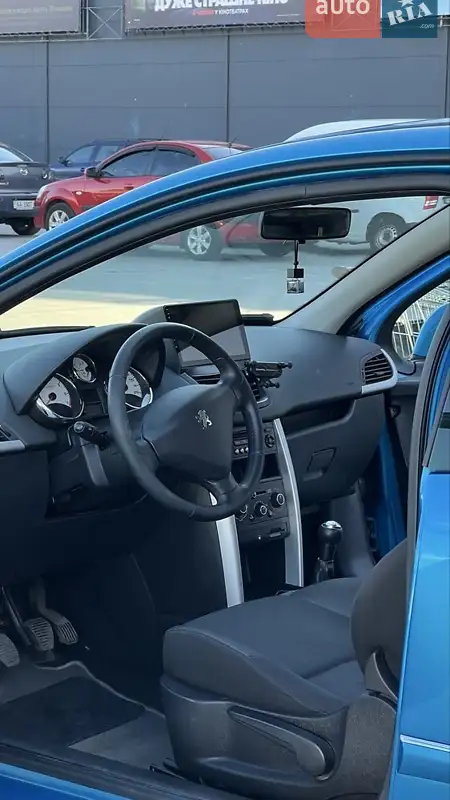 Peugeot 207