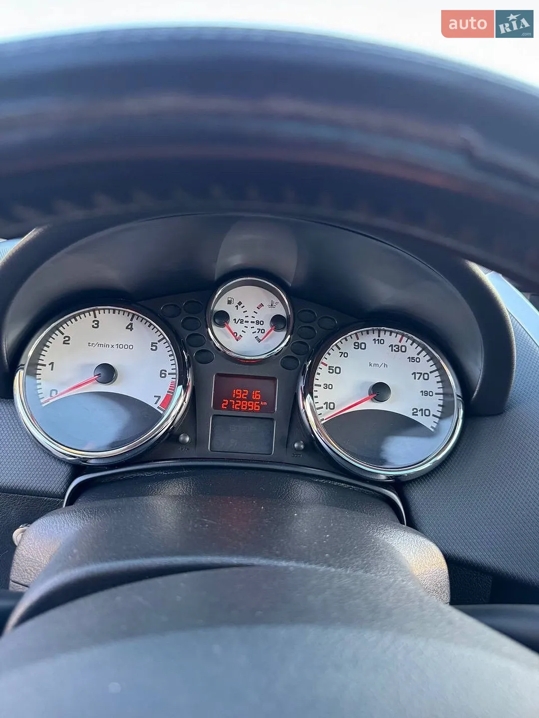 2010 Peugeot 207 - мініатюра 9
