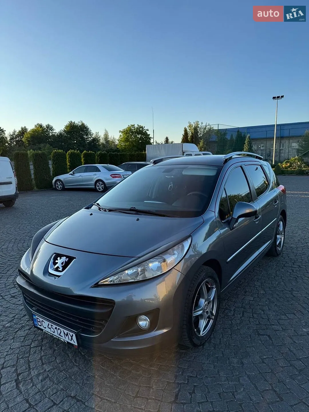 2010 Peugeot 207 - мініатюра 2
