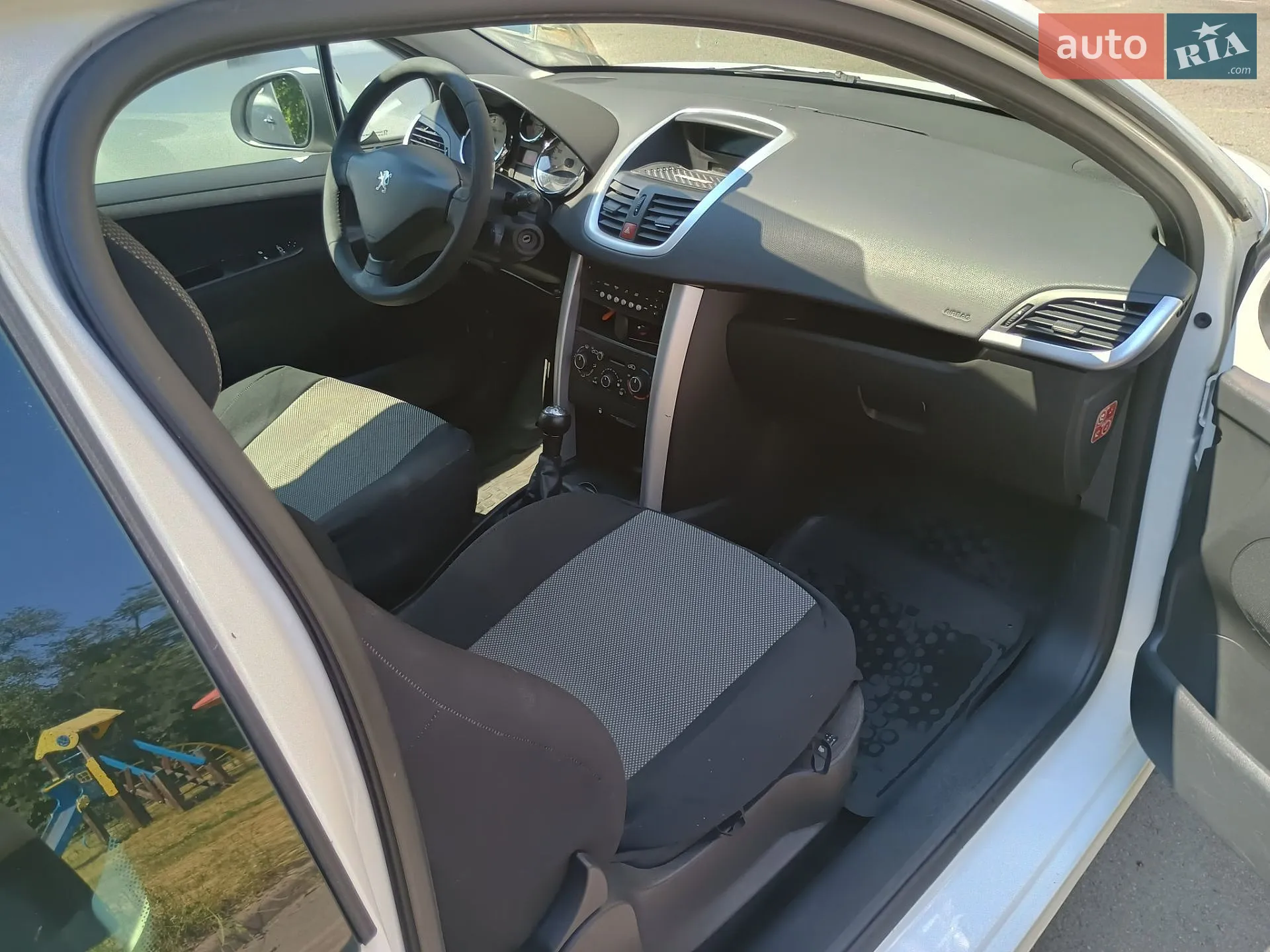2011 Peugeot 207 - мініатюра 6