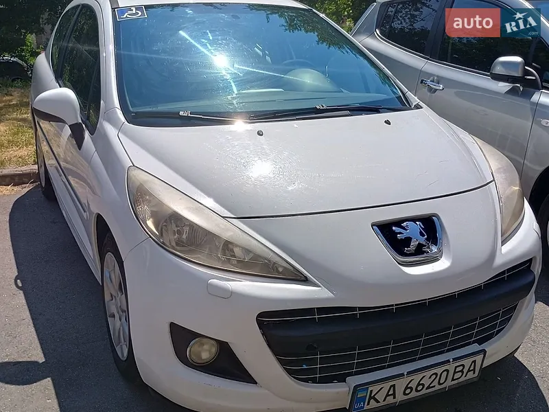 Peugeot 207