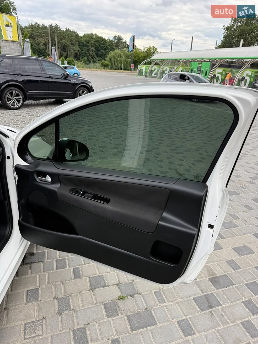 2011 Peugeot 207 - мініатюра 12