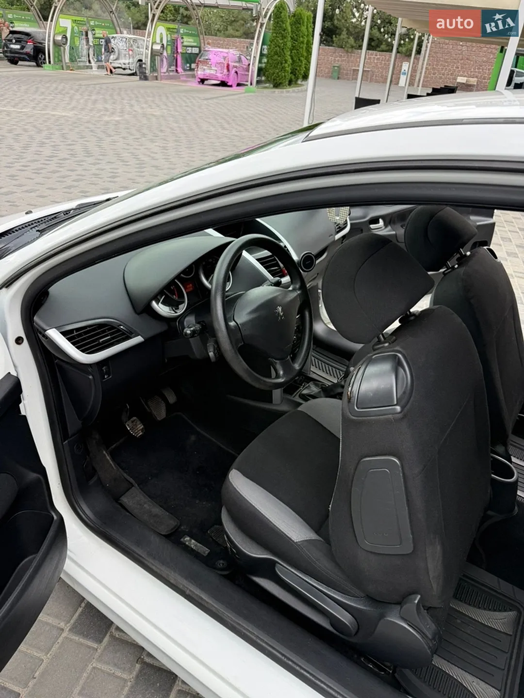 2011 Peugeot 207 - мініатюра 15