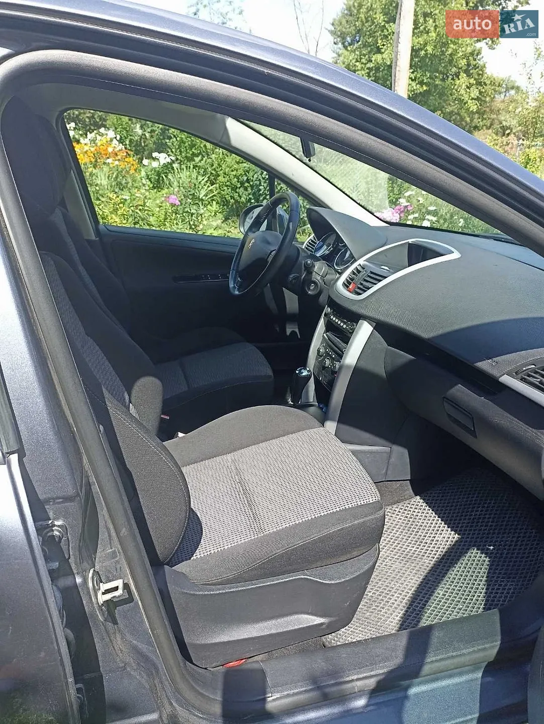 2010 Peugeot 207 - мініатюра 4