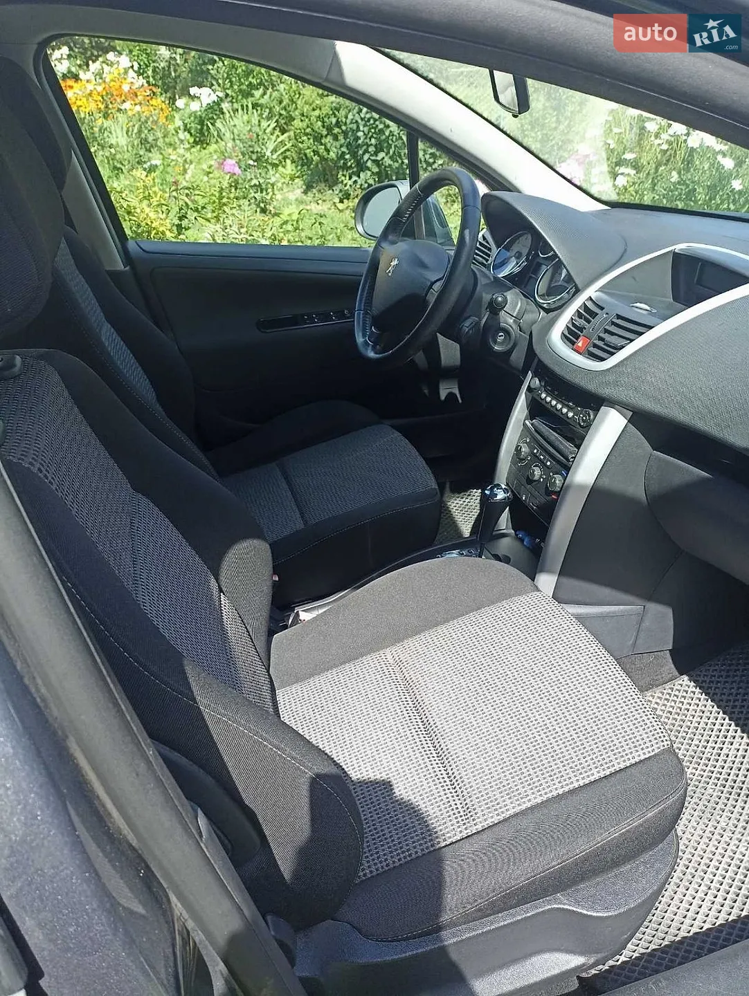2010 Peugeot 207 - мініатюра 6