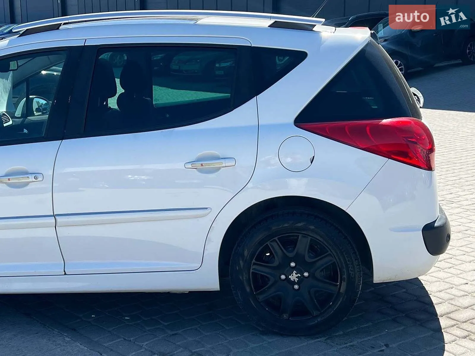 2010 Peugeot 207 - мініатюра 5