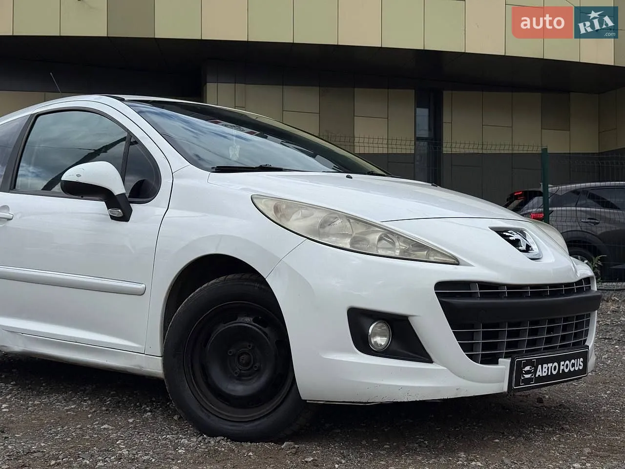 2011 Peugeot 207 - мініатюра 2