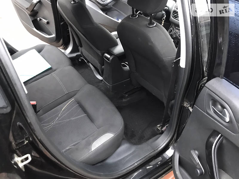 Хетчбек Peugeot 208 2013 в Білій Церкві