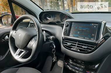 Хетчбек Peugeot 208 2017 в Хмельницькому