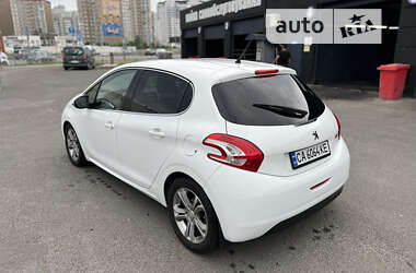 Хэтчбек Peugeot 208 2013 в Киеве