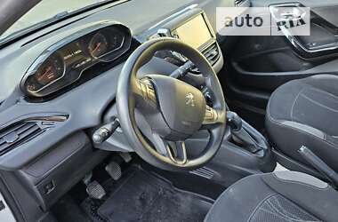 Хетчбек Peugeot 208 2013 в Подільську