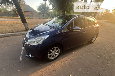 Хэтчбек Peugeot 208 2013 в Сумах