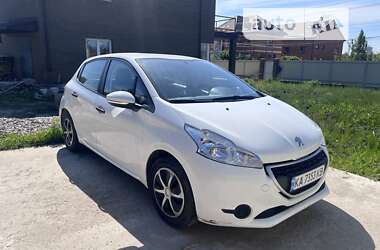 Хэтчбек Peugeot 208 2013 в Киеве