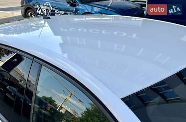 Хэтчбек Peugeot 208 2021 в 