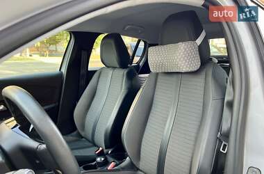 Хэтчбек Peugeot 208 2021 в 