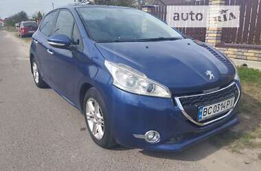 Хетчбек Peugeot 208 2013 в Львові