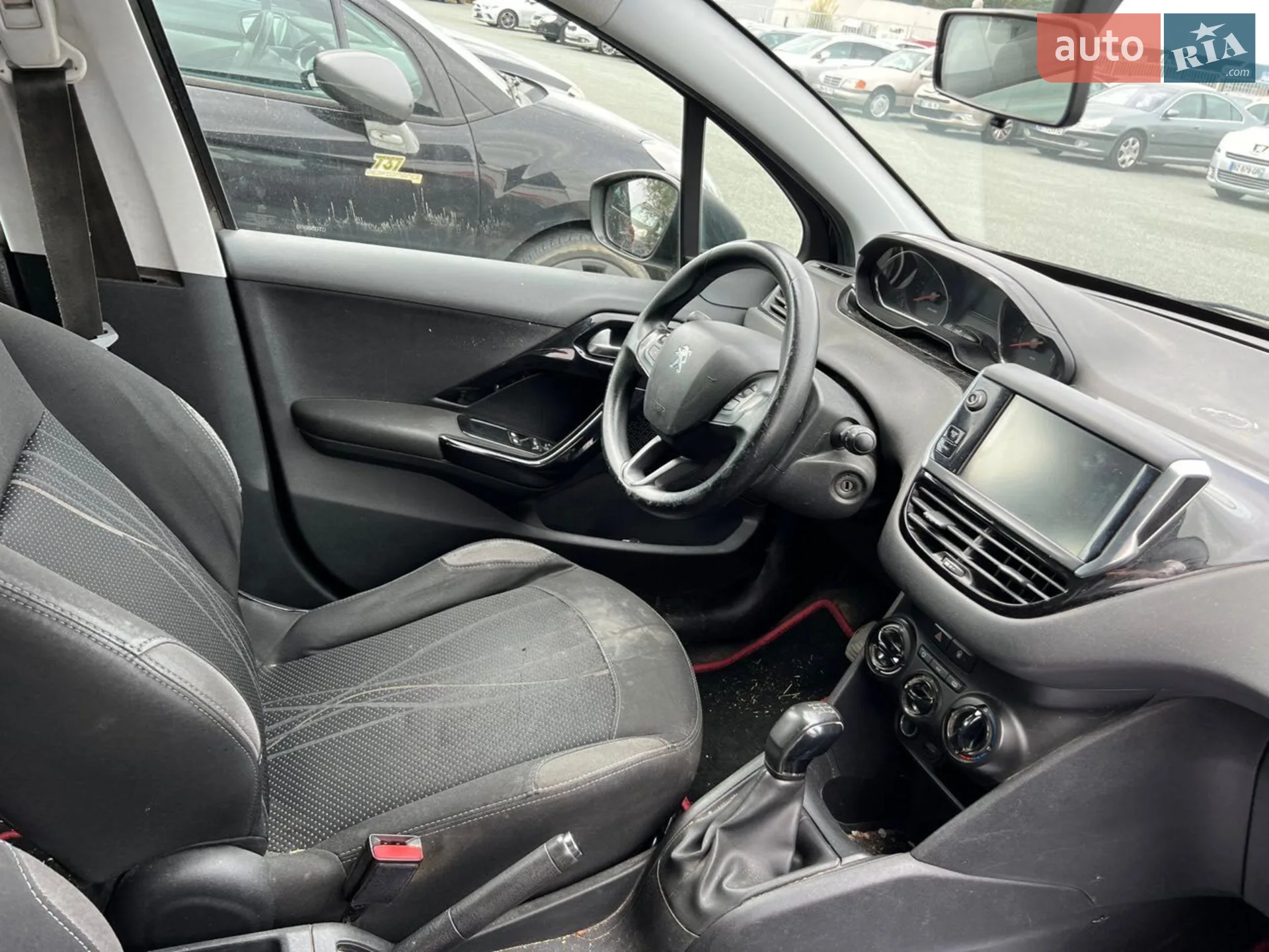 2012 Peugeot 208 - мініатюра 17