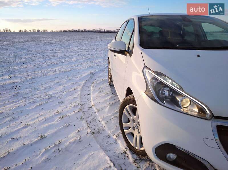 Peugeot 208 2018