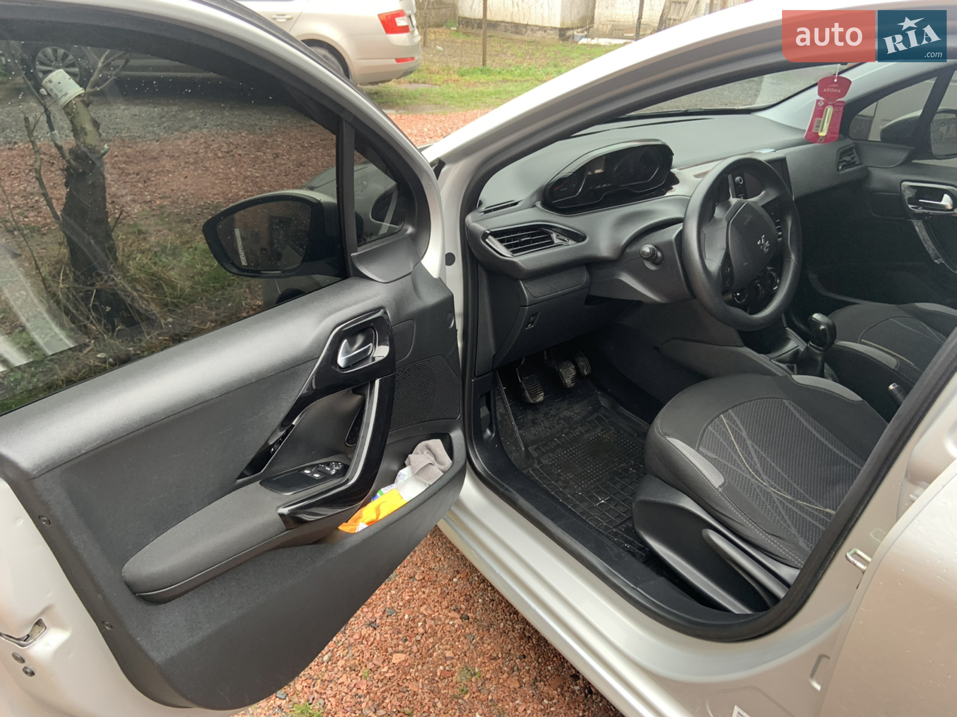 2013 Peugeot 208 - мініатюра 20