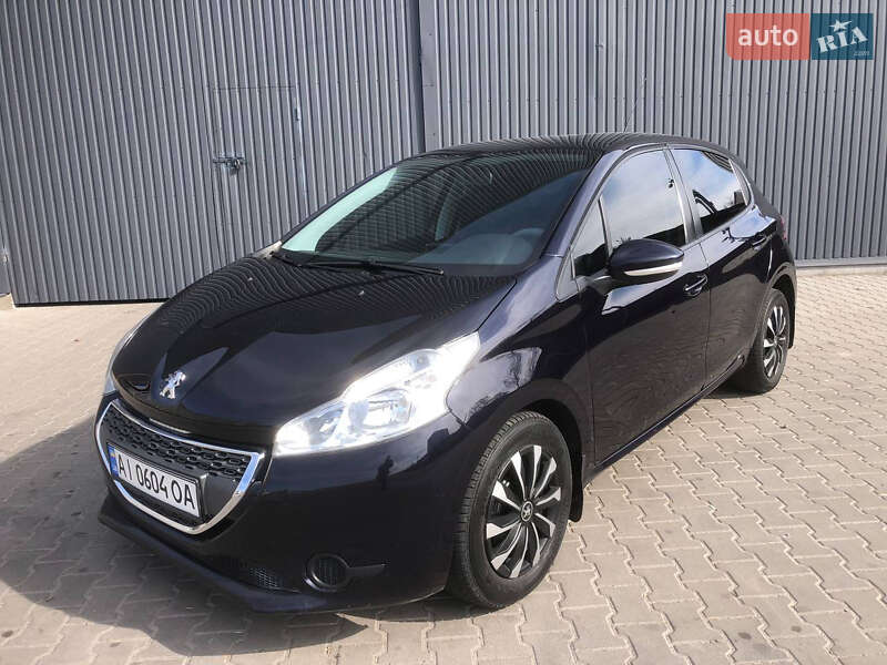 Peugeot 208 2013