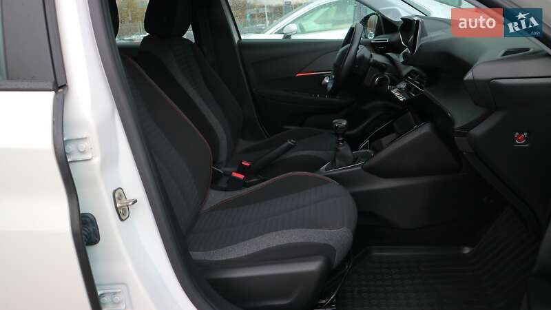 Хетчбек Peugeot 208 2021 в Києві